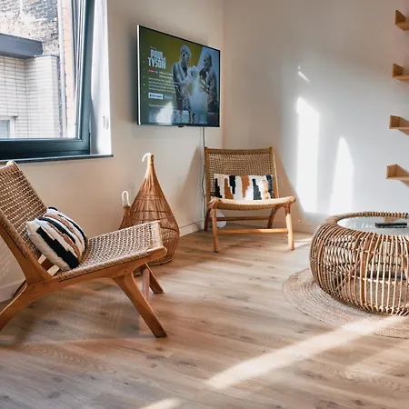Urbanchic Chill 3b Apartment